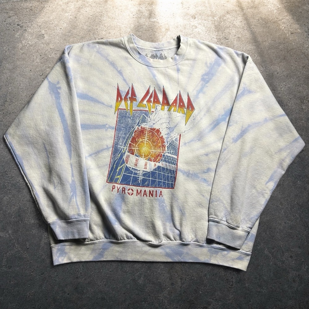 Def Leppard Pyromania Tie Dye Graphic Sweatshirt Blue White S/M Fits Large Baggy